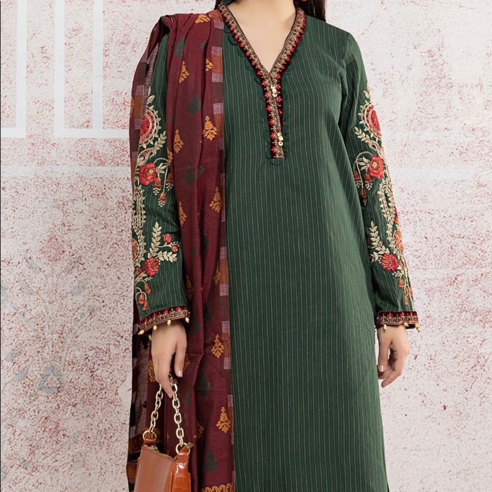 Authentic Maria b winter 3 piece dress